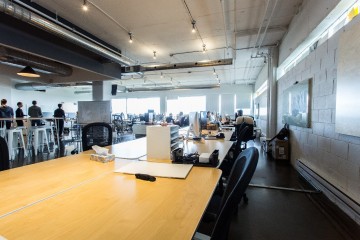 Suite 610